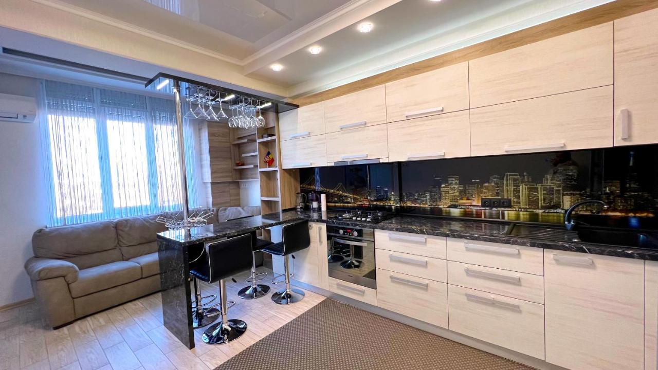 Apartament De Lux Cu 2 Camere Si Living Chişinău Eksteriør billede