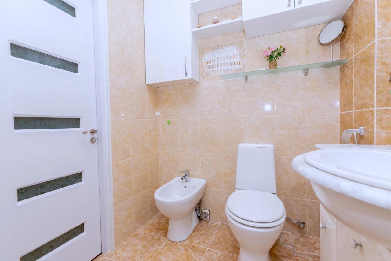 Apartament De Lux Cu 2 Camere Si Living Chişinău Eksteriør billede